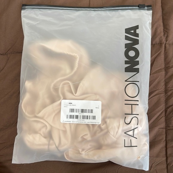 Halter Bodysuit - Picture 2 of 3